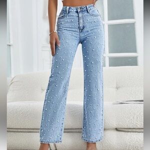 Pearl-Embellished Light Blue Women's Jeans - Stylish Straight Leg